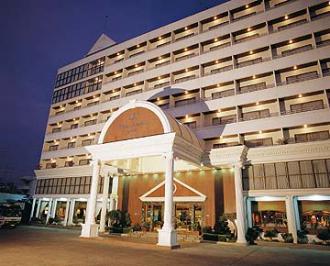 Hôtel Century à Pattaya Extérieur photo